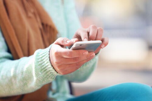 4 Tipps für Eltern-WhatsApp-Gruppen