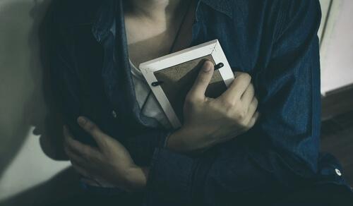 Was ist eine komplizierte oder pathologische Trauer?