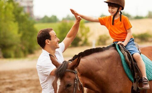 6 Vorteile der pferdegestützten Therapie