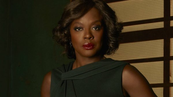 Annalise Keating: Die Verbindung von Macht und Alkoholismus