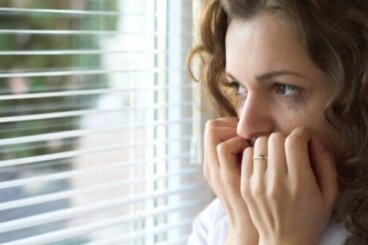 Woran erkenne ich eine Agoraphobie?