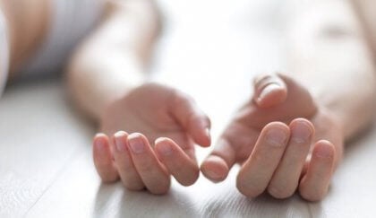 Hat er (sie) Interesse an mir? Wie erkenne ich das?