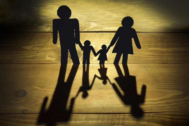 Anzeichen dafür, dass du in einer dysfunktionalen Familie aufgewachsen bist