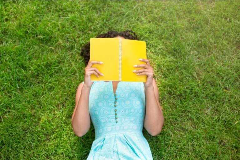 10 Bücher, die dich zum Nachdenken anregen (und vielleicht dein Leben verändern)