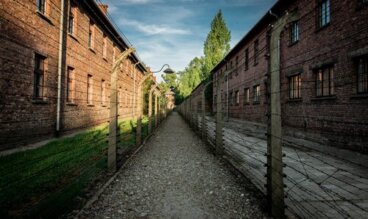 Eine fantastische Liebesgeschichte in Auschwitz