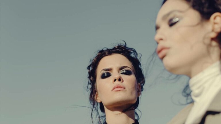 Unterschiede zwischen Narzissmus und Egozentrismus