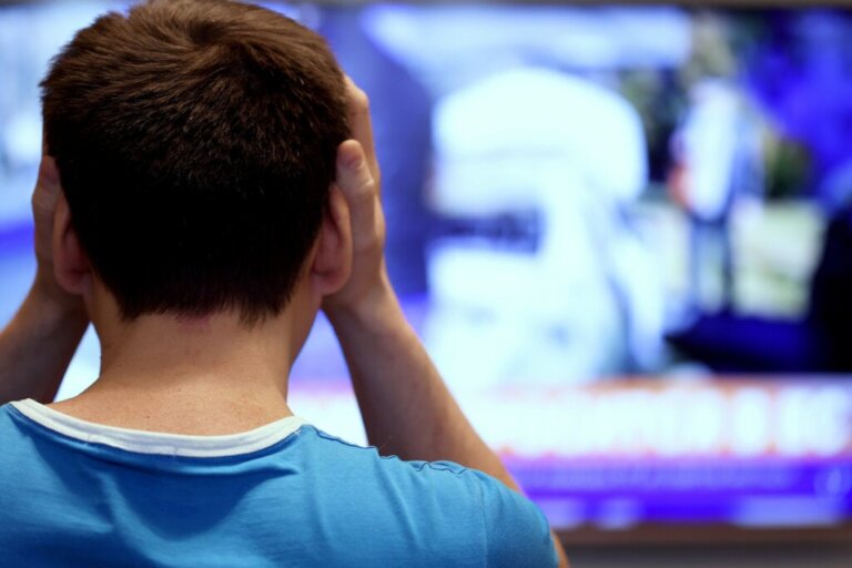 Wie Informationsmedien Erinnerungen und Emotionen fabrizieren