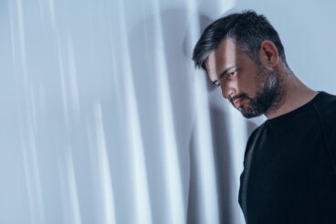 Schizophreniforme Störung: Symptome, Ursachen und Behandlung