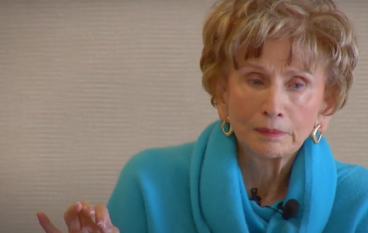 Edith Eger, die inspirierende Geschichte einer Psychologin und Überlebenskünstlerin
