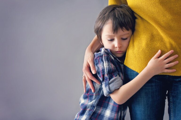 Kinder kommunizieren durch ihr Verhalten: Lerne zuzuhören