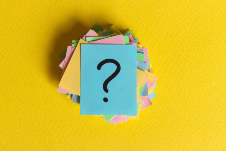 Allgemeinwissen: 100 Fragen und Antworten