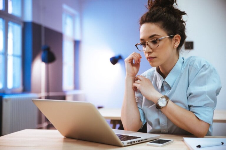 Digitales Entrümpeln: mehr Produktivität und Umweltschutz