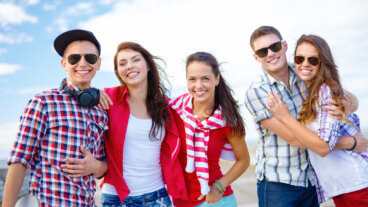 Junge Menschen der Generation Z konsumieren selten Alkohol