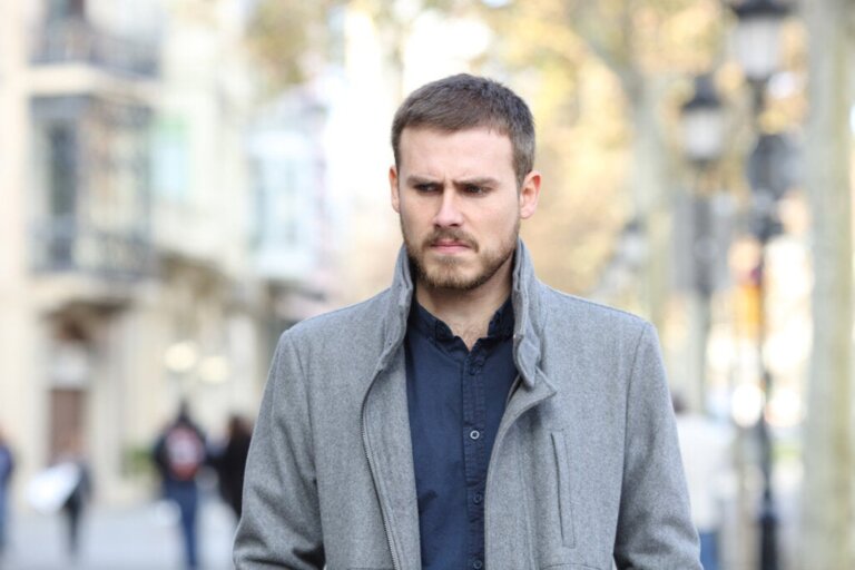 Der Anstarreffekt: Warum habe ich das Gefühl, dass mich alle beobachten?