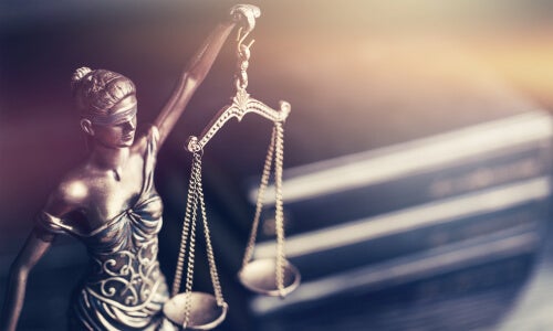 Der Mythos von Themis, der Göttin der Gerechtigkeit