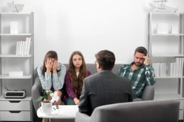 Unzufriedenheit mit dem Alltag als Familie: So geht ihr richtig mit dem Druck von eurem Umfeld um!