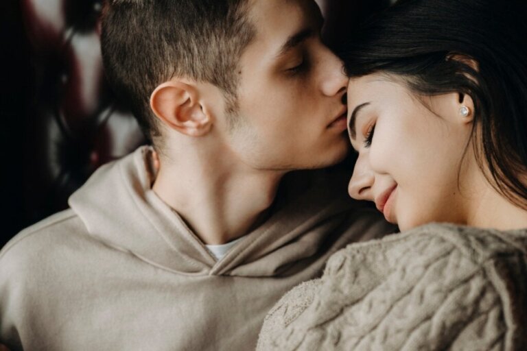 Emotionsfokussierte Paartherapie: Die Verbindung wiederherstellen