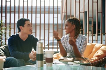 Liking Gap: Warum glaubst du, nicht sympathisch zu sein?