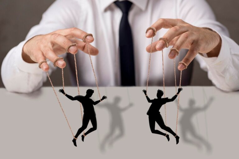 Manipulation durch die Täter-Opfer-Umkehr