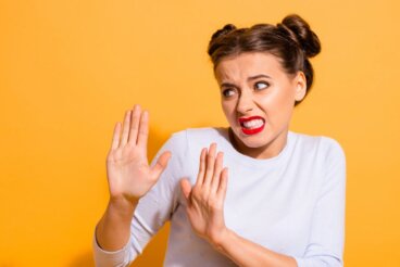 Deflexion: Ablenkung als Strategie