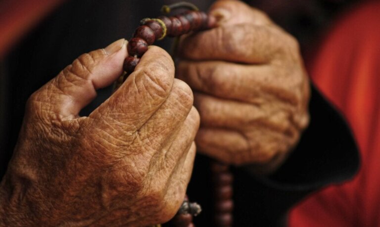 Sokushinbutsu: die selbstmumifizierten Buddhas vom Berg Yudono
