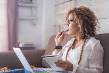 9 Schreibtechniken zur Entfaltung deiner Inspiration