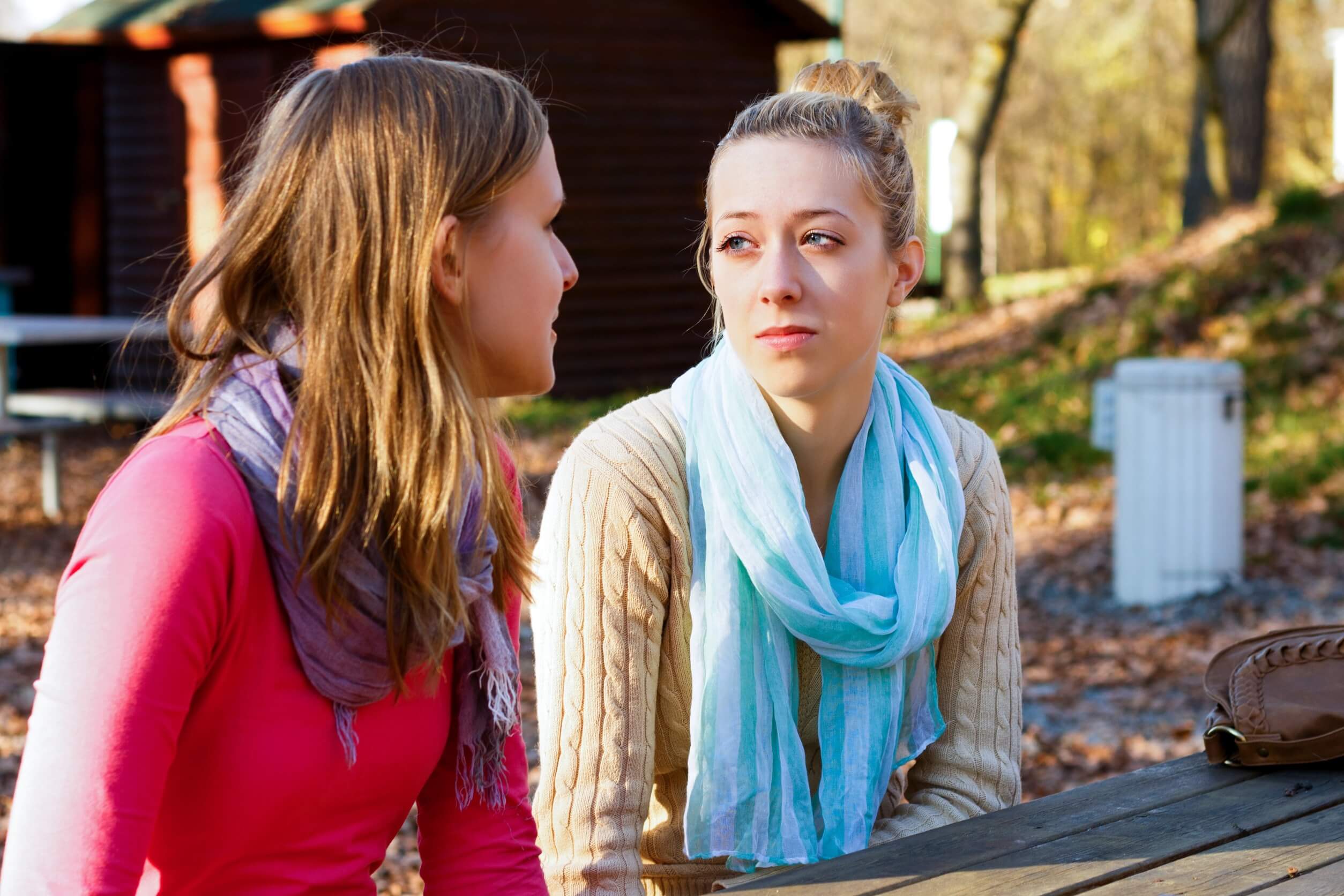 infj hört freundin zu