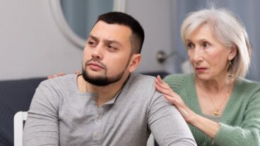 Wie Eltern die Sorgen um ihre erwachsenen Kinder loslassen können