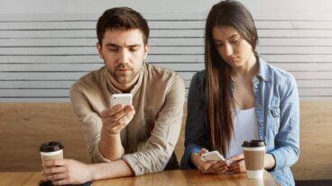 Langweilig in der Beziehung? Tipps für neuen Schwung