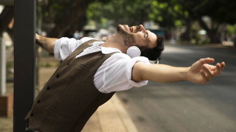 Dankbarkeit leben: 7 Schlüssel, die dein Leben verbessern