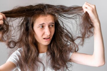 Stress im Haar: Häufige Fehler, die dem Haar schaden, und wie man es schützt