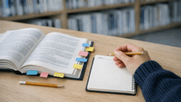Woran du merkst, dass du beim Lesen nur noch Seiten sammelst statt Gedanken zu behalten